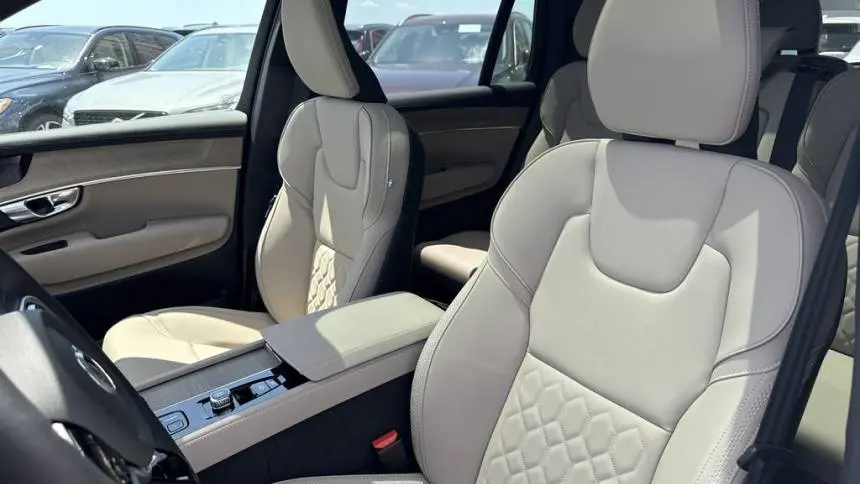 2025 Volvo XC90 YV4H60PB7S1377542