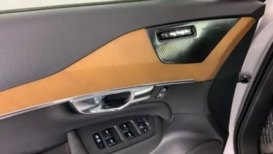 2021 Volvo XC90 YV4BR00K2M1734684