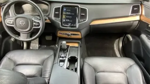 2022 Volvo XC90 - Images - 17