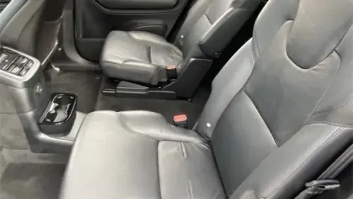 2022 Volvo XC90 - Images - 19