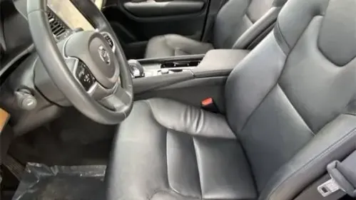 2022 Volvo XC90 - Images - 21