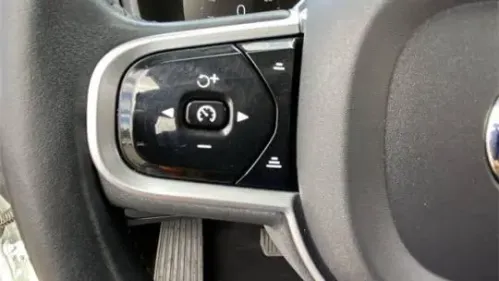 2022 Volvo XC90 - Images - 23