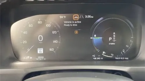 2022 Volvo XC90 - Images - 26