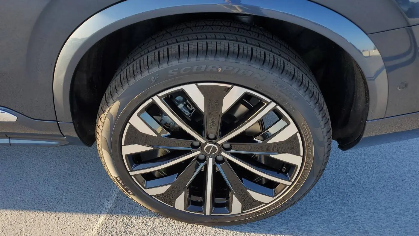 2025 Volvo XC90 YV4H60PB2S1380560