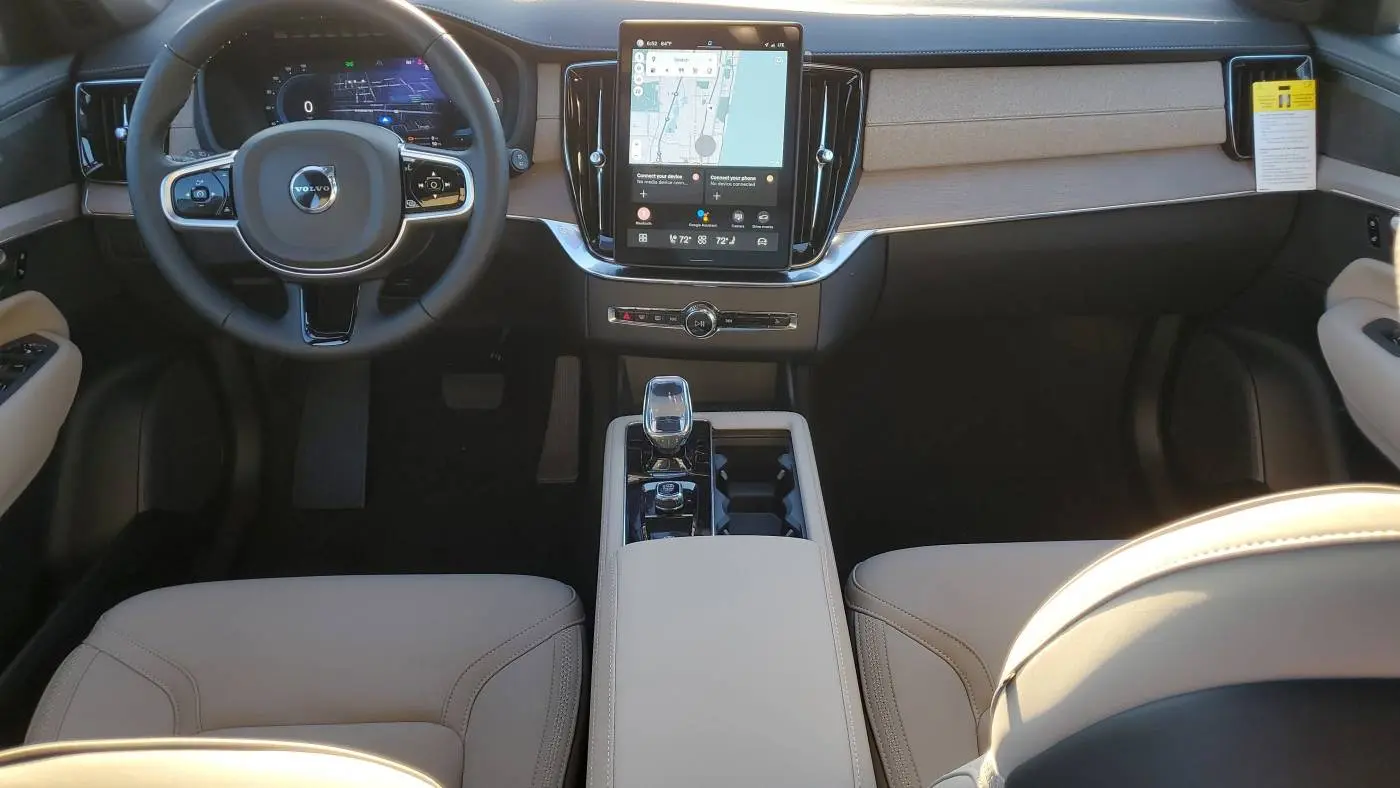 2025 Volvo XC90 YV4H60PB2S1380560
