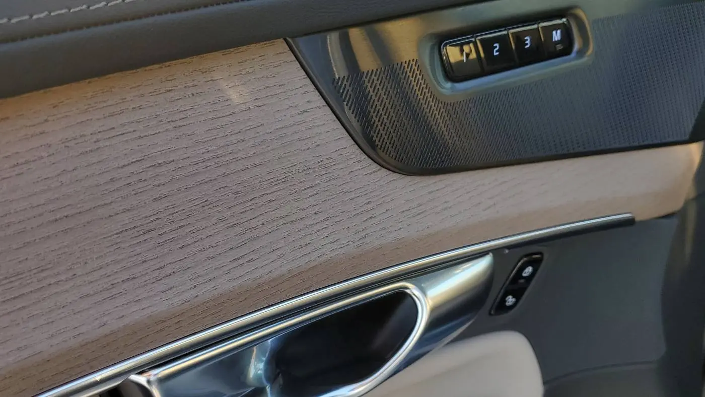 2025 Volvo XC90 YV4H60PB2S1380560