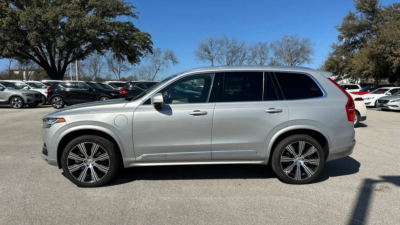 2023 Volvo XC90 YV4H600N7P1931254