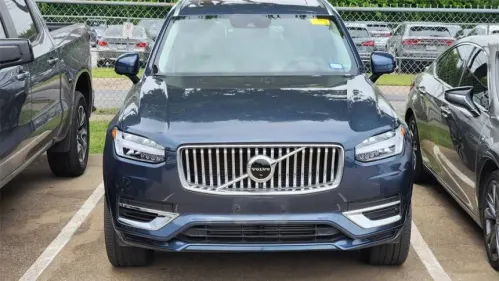 2022 Volvo XC90 - Images - 3