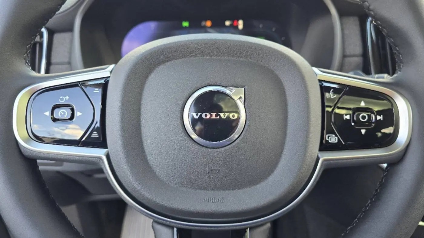 2025 Volvo XC90 YV4H60PG7S1362227