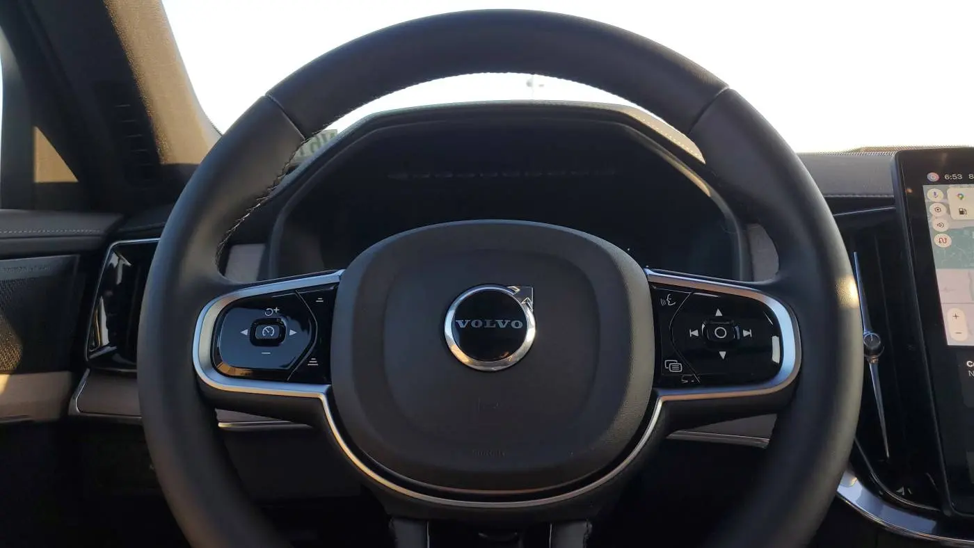 2025 Volvo XC90 YV4H60PB2S1380560