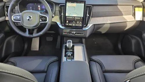 2025 Volvo XC90 YV4H60PG7S1362227