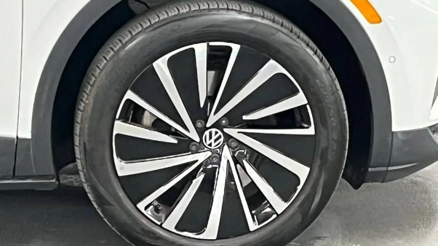 2023 Volkswagen ID.4 1V2JNPE8XPC051784