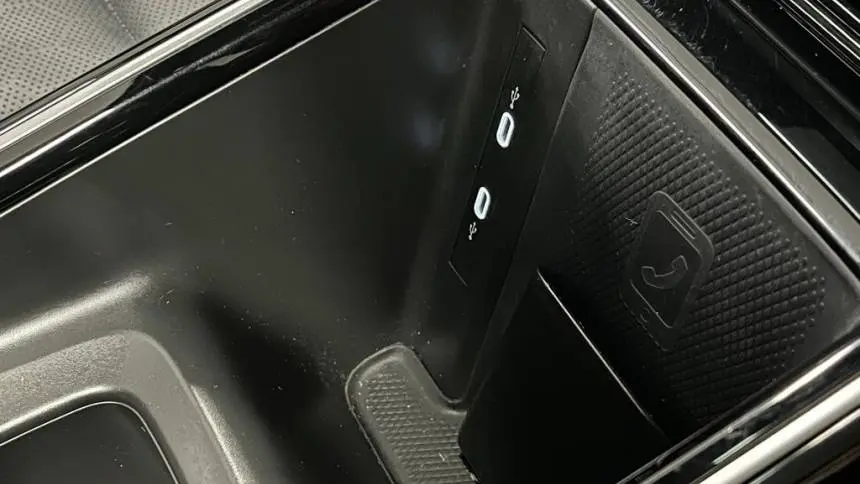 2023 Volkswagen ID.4 1V2JNPE8XPC051784