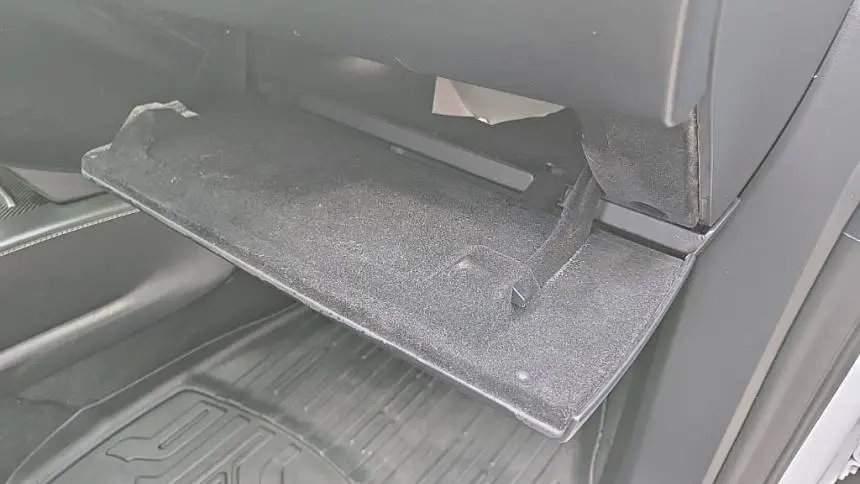 2018 Tesla Model X 5YJXCBE41JF109373