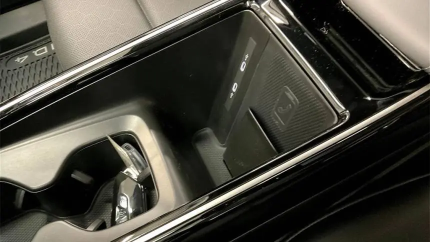 2025 Volkswagen ID.4 1V25MPE83SC003606