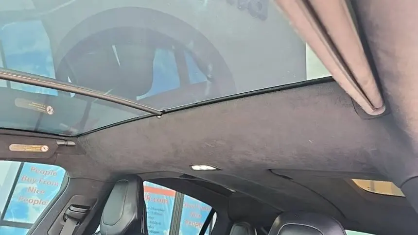 2018 Tesla Model X 5YJXCBE41JF109373