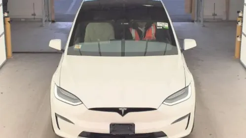 2022 Tesla Model X - Images - 2