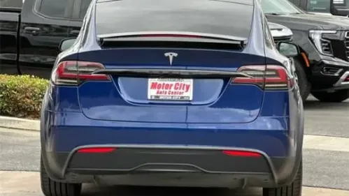 2022 Tesla Model X - Images - 6