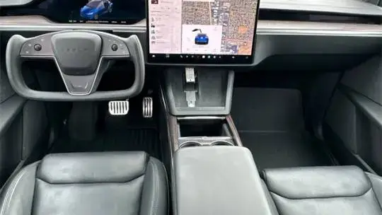 2022 Tesla Model X - Images - 18