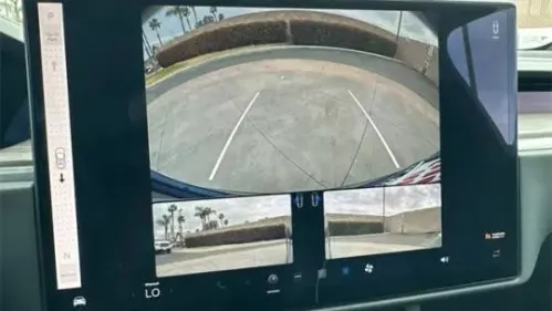 2022 Tesla Model X - Images - 25