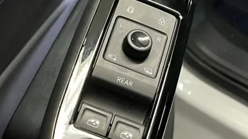 2023 Volkswagen ID.4 1V2JNPE8XPC051784