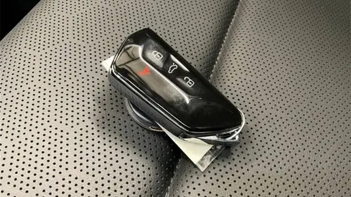2025 Volkswagen ID.4 1V25MPE83SC003606