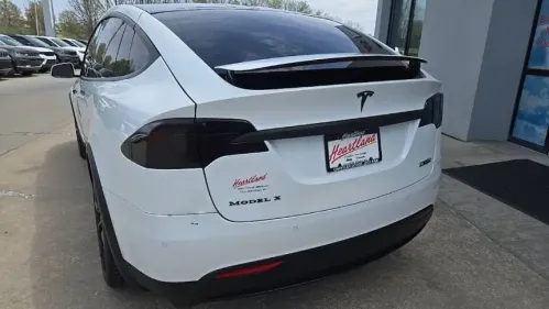 2018 Tesla Model X 5YJXCBE41JF109373