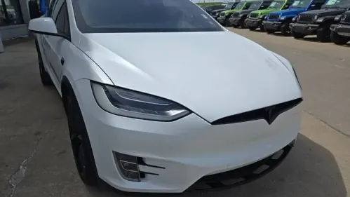 2018 Tesla Model X 5YJXCBE41JF109373