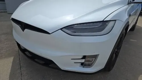 2018 Tesla Model X 5YJXCBE41JF109373