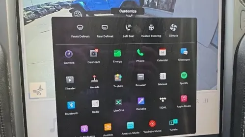 2018 Tesla Model X 5YJXCBE41JF109373
