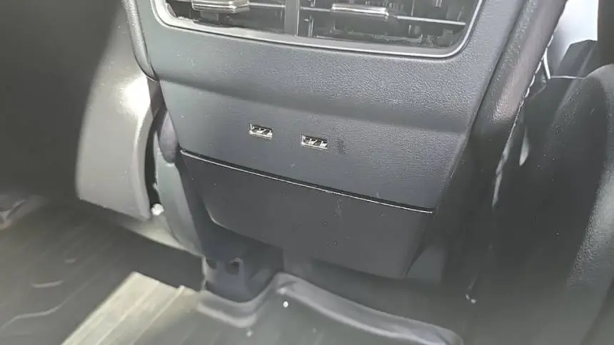 2018 Tesla Model X 5YJXCBE41JF109373