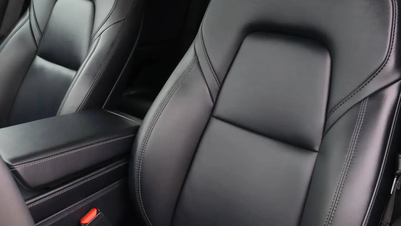 2021 Tesla Model Y 5YJYGAEE5MF192497