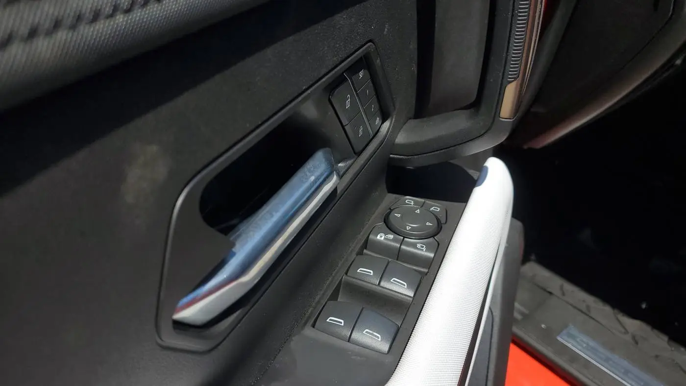 2025 GMC HUMMER EV SUV 1GKT0RDC8SU115385