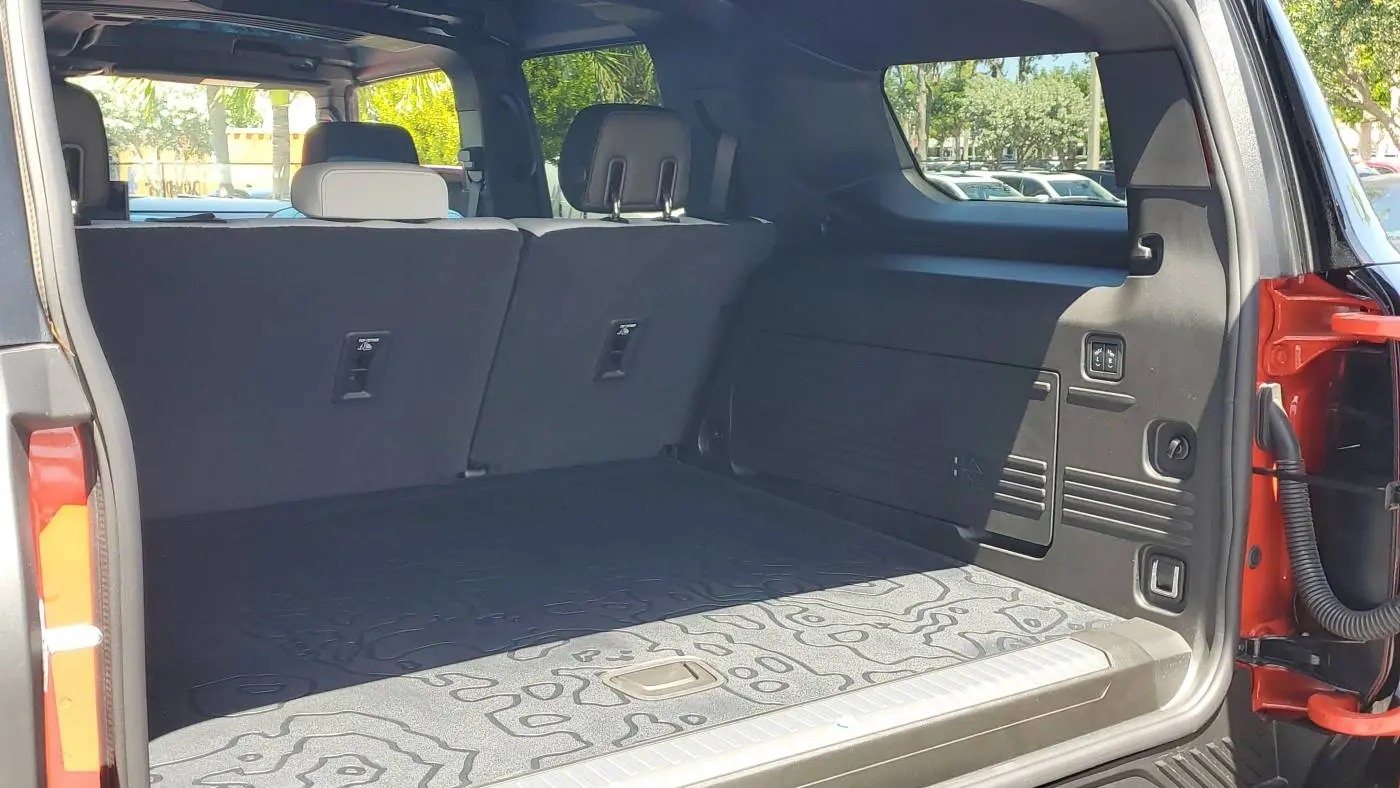 2025 GMC HUMMER EV SUV 1GKT0RDC8SU115385