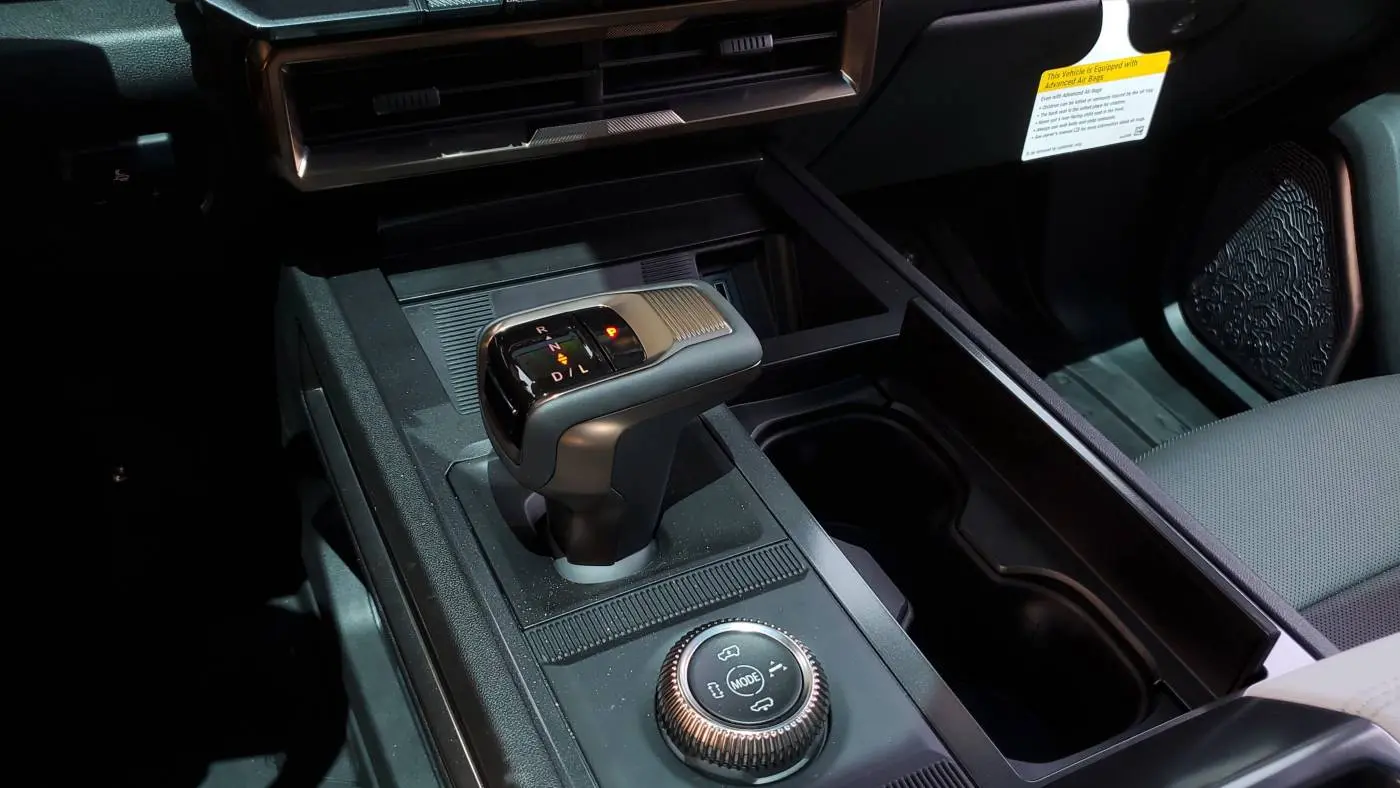 2025 GMC HUMMER EV SUV 1GKT0RDC8SU115385