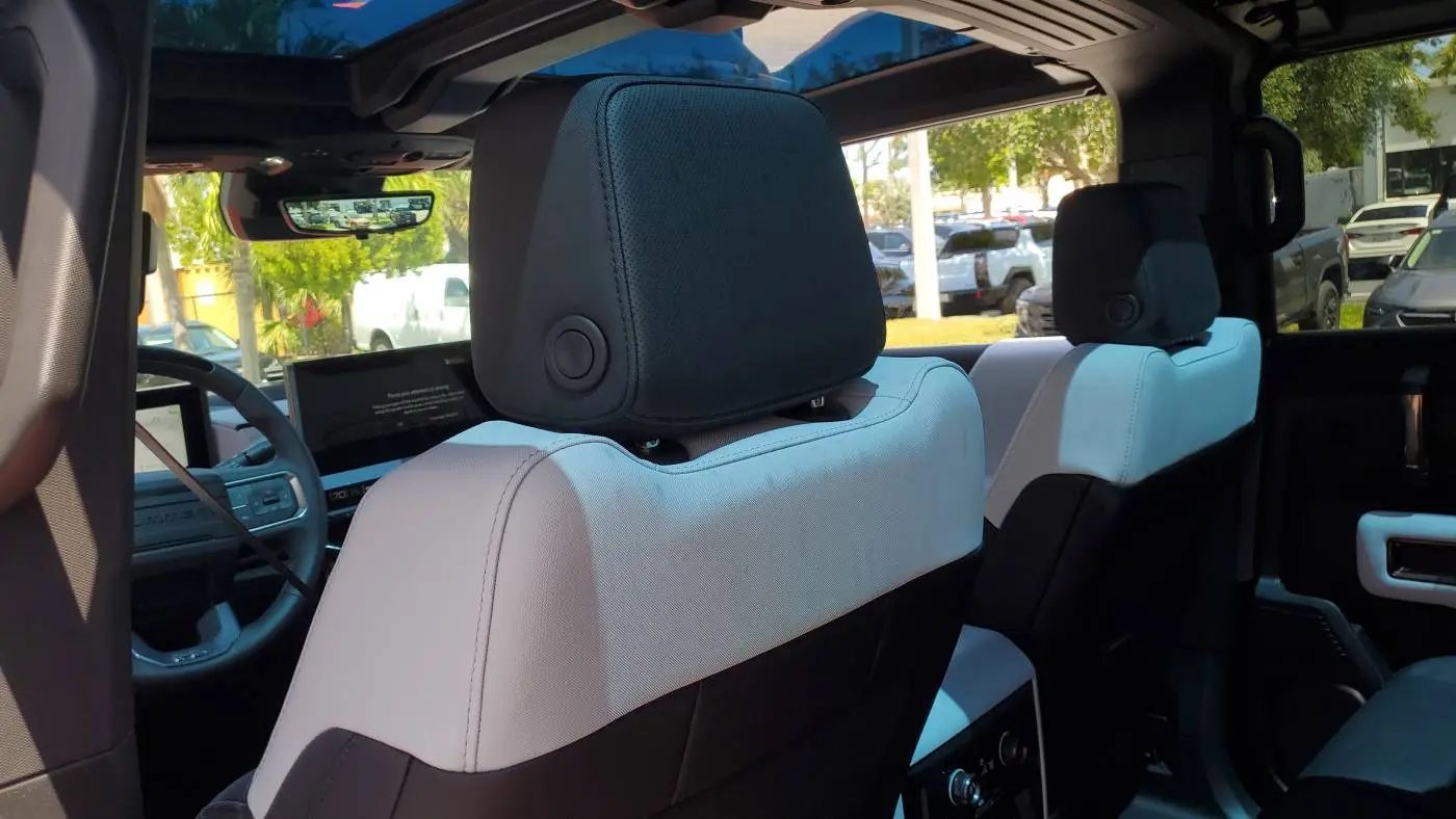 2025 GMC HUMMER EV SUV 1GKT0RDC8SU115385