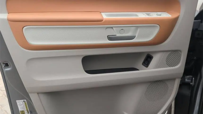 2025 Volkswagen ID.Buzz WVG6YVEB3SH011424