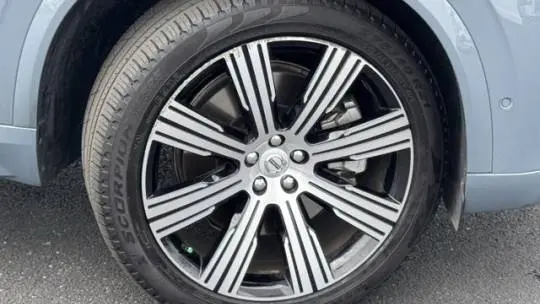 2021 Volvo XC90 YV4BR0CL5M1726826