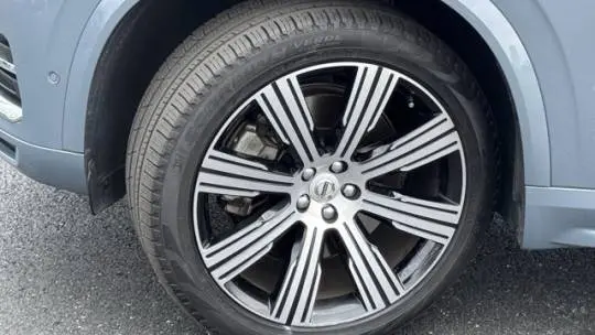 2021 Volvo XC90 YV4BR0CL5M1726826