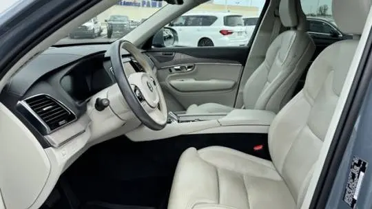 2021 Volvo XC90 YV4BR0CL5M1726826