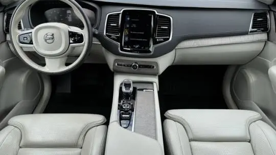 2021 Volvo XC90 YV4BR0CL5M1726826