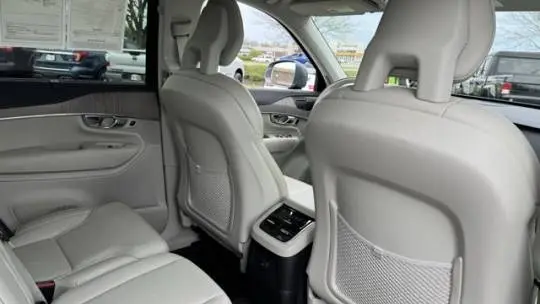 2021 Volvo XC90 YV4BR0CL5M1726826