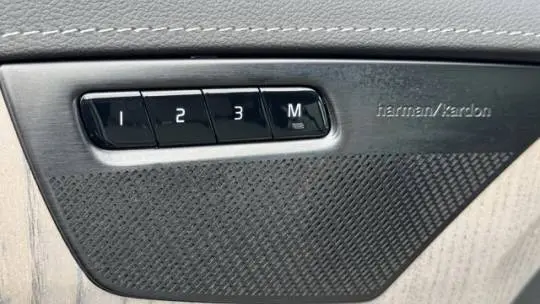 2021 Volvo XC90 YV4BR0CL5M1726826