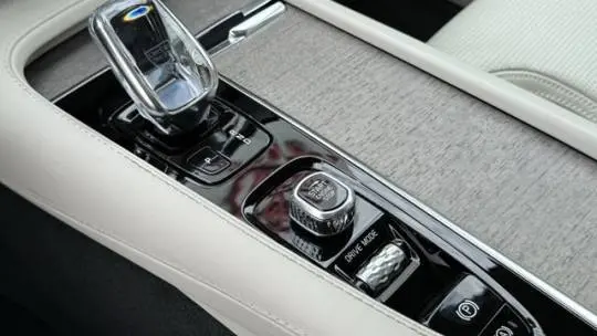 2021 Volvo XC90 YV4BR0CL5M1726826