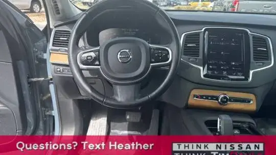 2022 Volvo XC90 - Images - 13