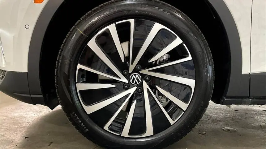 2025 Volkswagen ID.4 1V2DSPE81SC003864