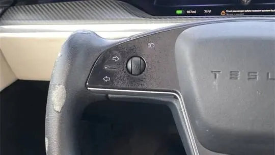2023 Tesla Model X 7SAXCBE65PF375914