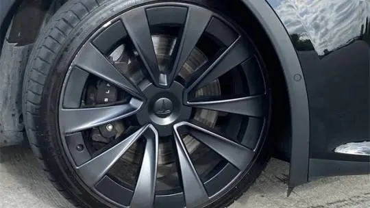 2023 Tesla Model X 7SAXCBE65PF375914