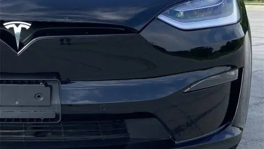 2023 Tesla Model X 7SAXCBE65PF375914