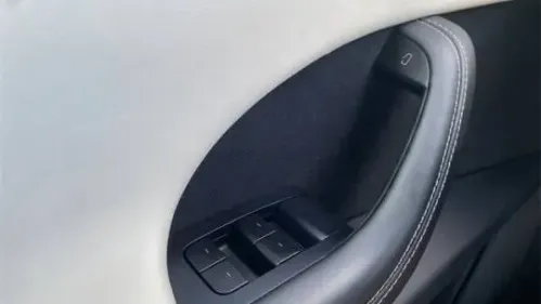 2023 Tesla Model X 7SAXCBE65PF375914